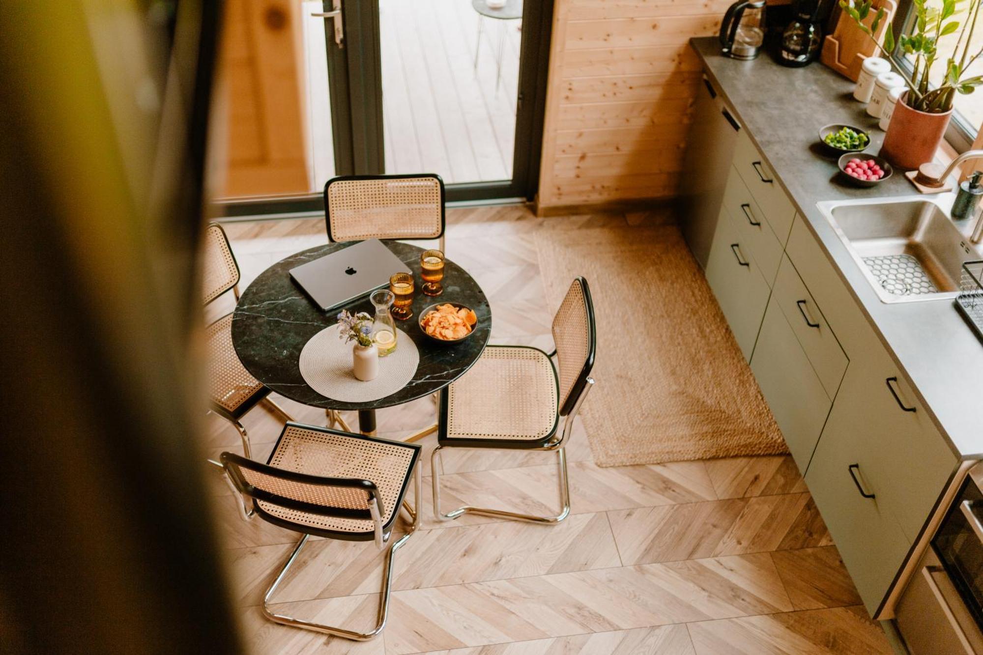 Lashouse - Nowoczesna Stodola Z Widokiem Na Las Bronkow Bagian luar foto